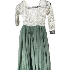 Vintage 2Bunnies Girls Green Laced Floral Short Sleeve Maxi Dress Size 10-12 yrs